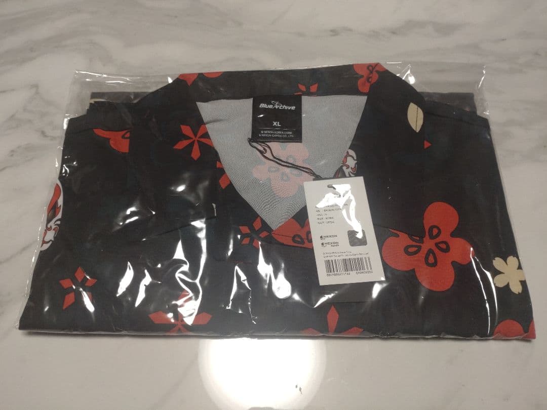 ラスト1点【韓国限定】ブルーアーカイブ 3.5周年記念公式MD【ワカモ