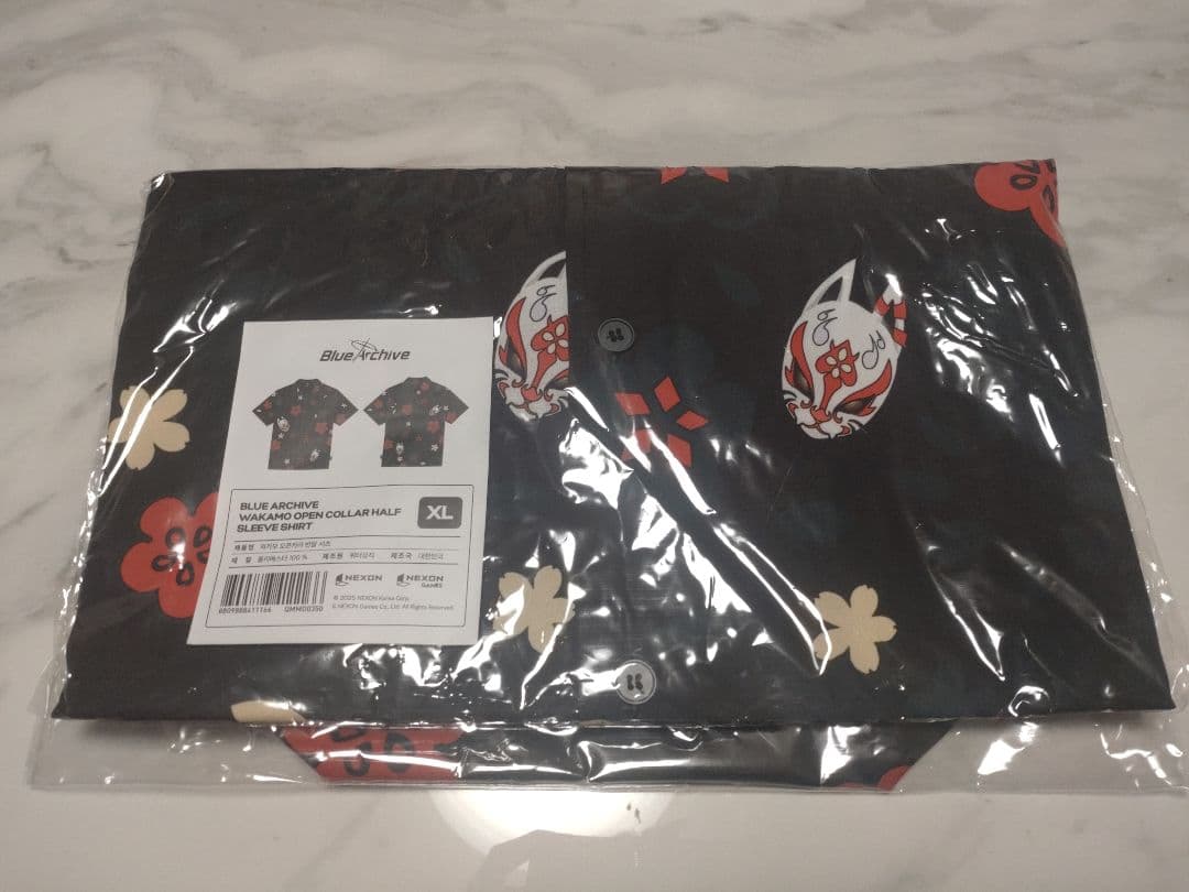 ラスト1点【韓国限定】ブルーアーカイブ 3.5周年記念公式MD【ワカモ