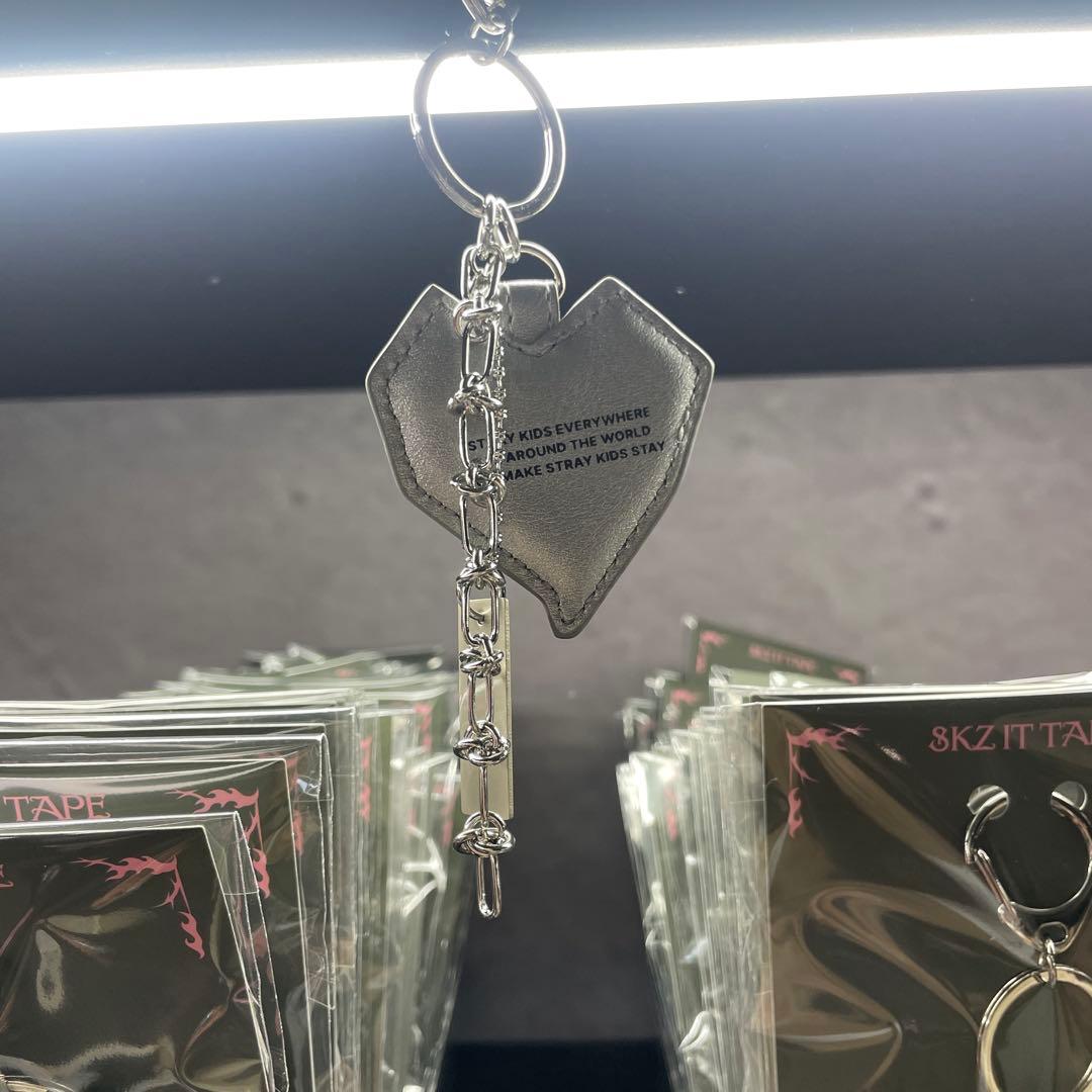 straykids DOIT ポップアップ DO IT キーリング スキズ - メルカリ