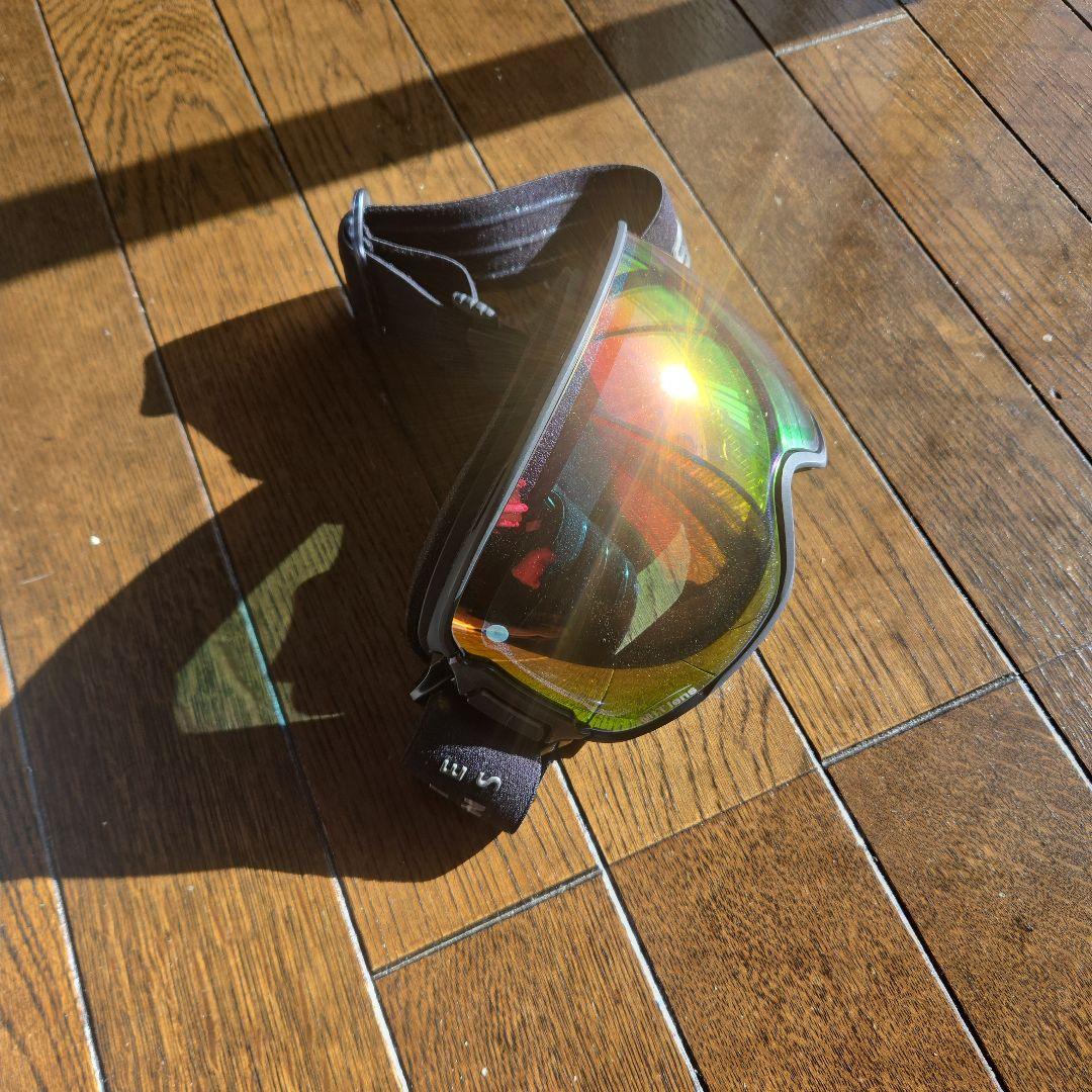 Swans RIDGLINE　スキースノボゴーグル　調光レンズ 換気 SWANS（スワンズ） 【SWANS RIDGELINE】調光レンズ：ライトグレイ