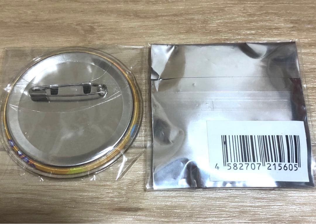 シクフォニ 缶バッジ 第8弾 SIXFONIA MeDi信 みこと めでぃしん