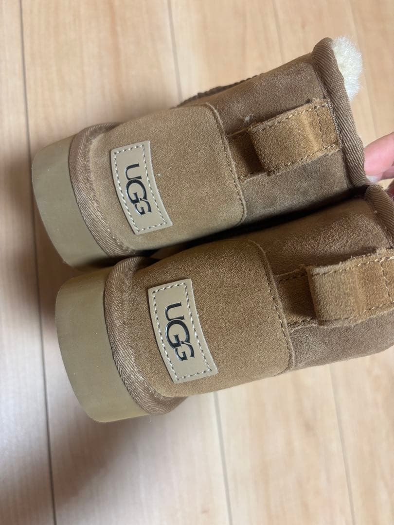 値下げ1月限定価額UGG ムートンブーツ 毛量最高超ふわふわ - メルカリ