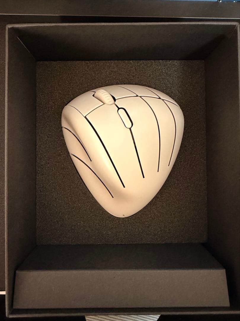 【ほぼ新品】Snugon MO1 ホワイト 多ボタンマウス Amazon | Snugon MO1 (ホワイト) 多ボタンマウス ゲーミングマウス