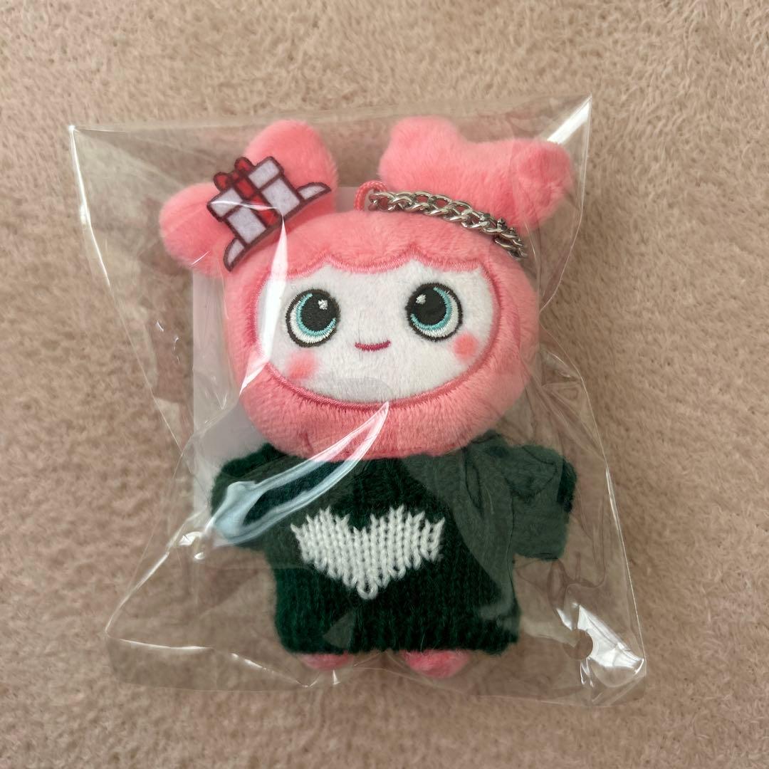 TWICE JYP POPUP バッグチャーム BABY MOVELY モモ - メルカリ