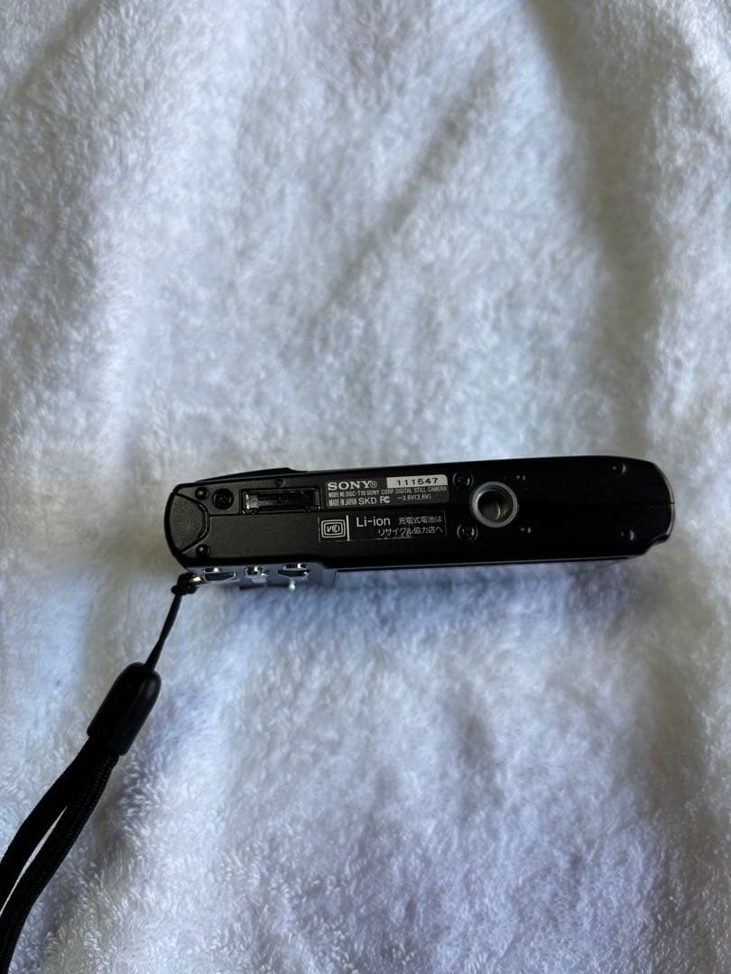 SONY Cyber-shot 7.2MP コンパクトデジタルカメラ