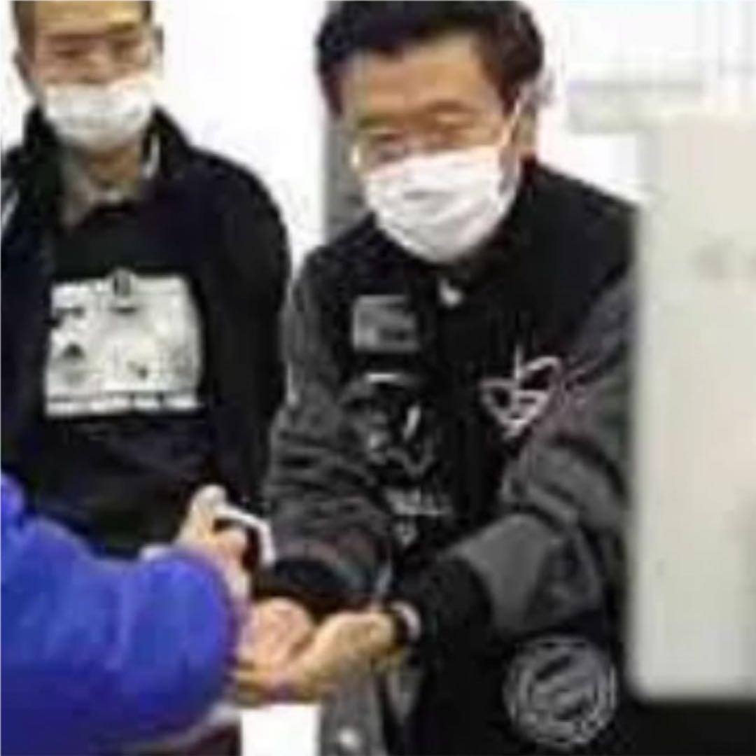 桑田佳祐、水江健太着用 アディダスオリジナルス スカジャン トラック