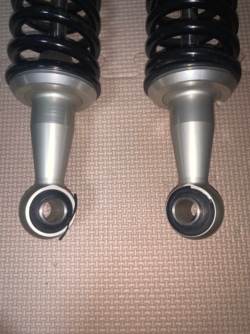 CB1000 BIG1 (型式SC30) ゼルビス YSS リヤサスペンション