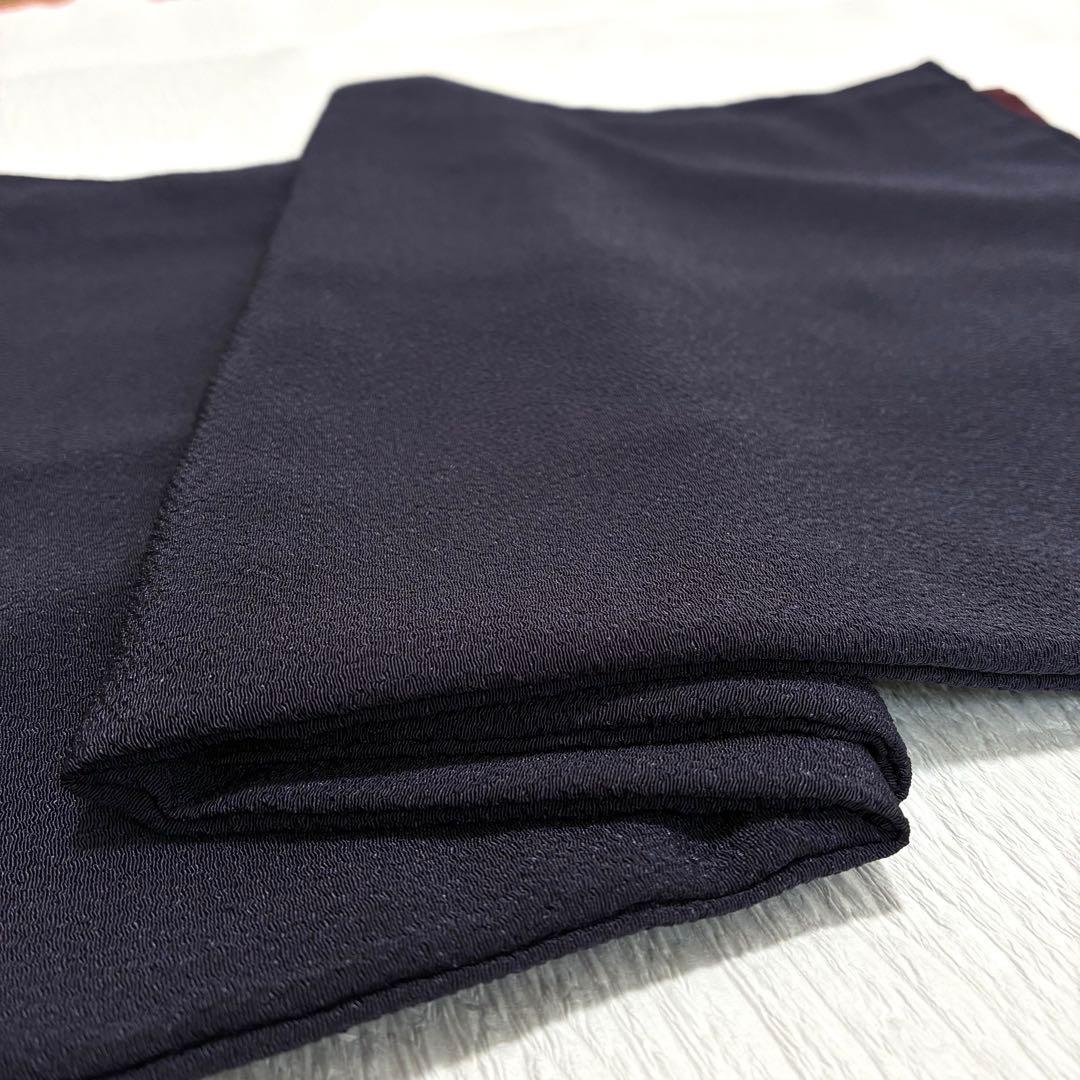 美品✨】洗える着物 色無地 鬼シボ縮緬 暗い紫色 手縫い仕立て 幅広め