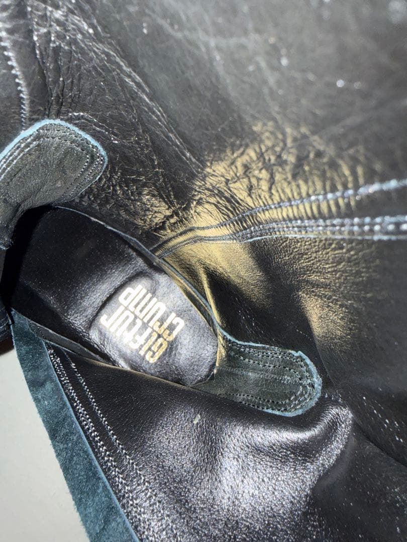 値下げしました】Giftur Crump スタッズ付き ロングブーツ - メルカリ