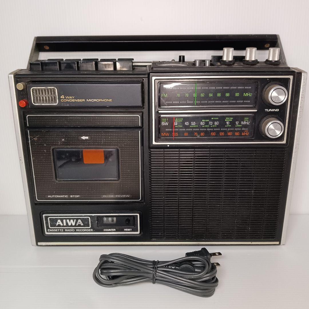 aiwa ラジオカセットレコーダー TPR-301昭和レトロ　コード　マイク付き とうしょう aiwa ラジカセ AM ワイドFM カセットレコーダー 980g 電池