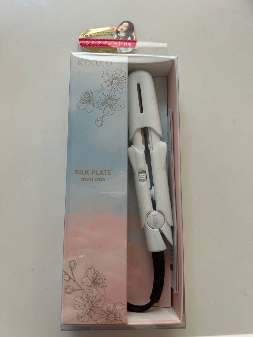 SILK PLATE mini iron キヌージョ　絹女 公式限定ガイドブック付き】SILK PLATE mini iron KINUJO 絹女 シルク