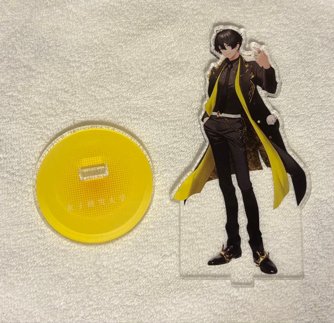 女子研究大学 ニキ アクリルスタンド - メルカリ