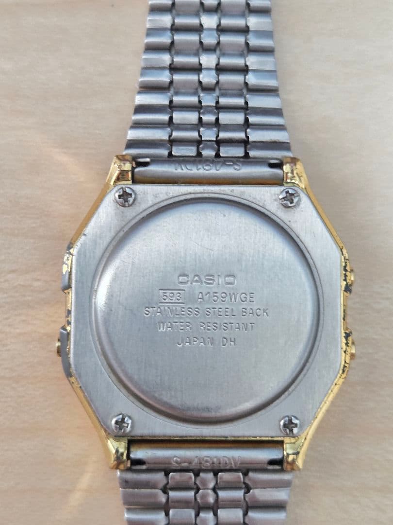 CASIO デジタル ウォッチ ゴールド 593 A159W JAPAN 腕時計 - メルカリ