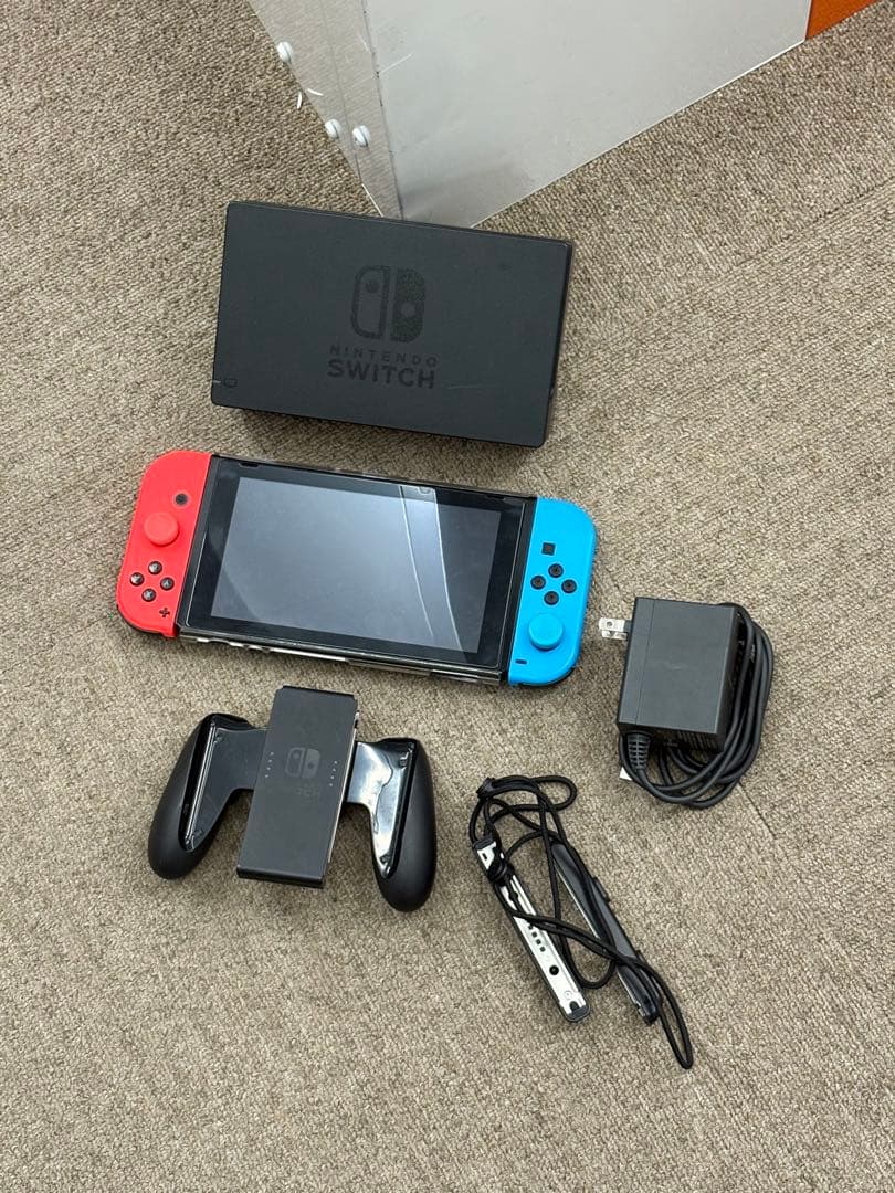 【美品】ニンテンドー 任天堂 Switch１本体 HAC-001 動作確認済 美品】Nintendo Switch HAC-001 2017年 未対策機 ニンテンドースイッチ