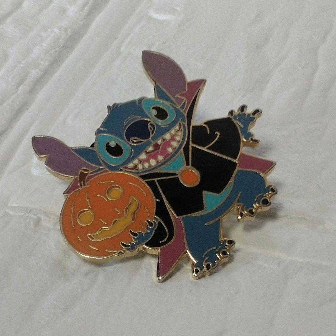 ディズニー 新品 リロ&スティッチ ハロウィン ピンバッチ 正規店購入品