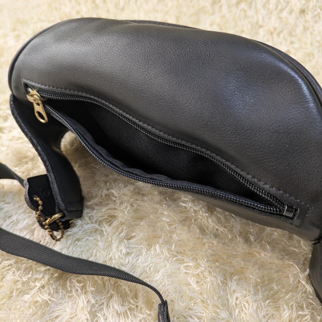 希少 コーチ ウエストポーチ ブラック レザー ボディバッグ 黒 本革
