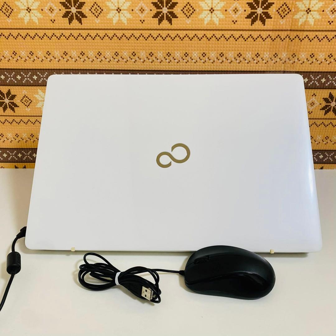 Y55 富士通ノートパソコンSSD第7世代Windows11オフィス2024付き - メルカリ