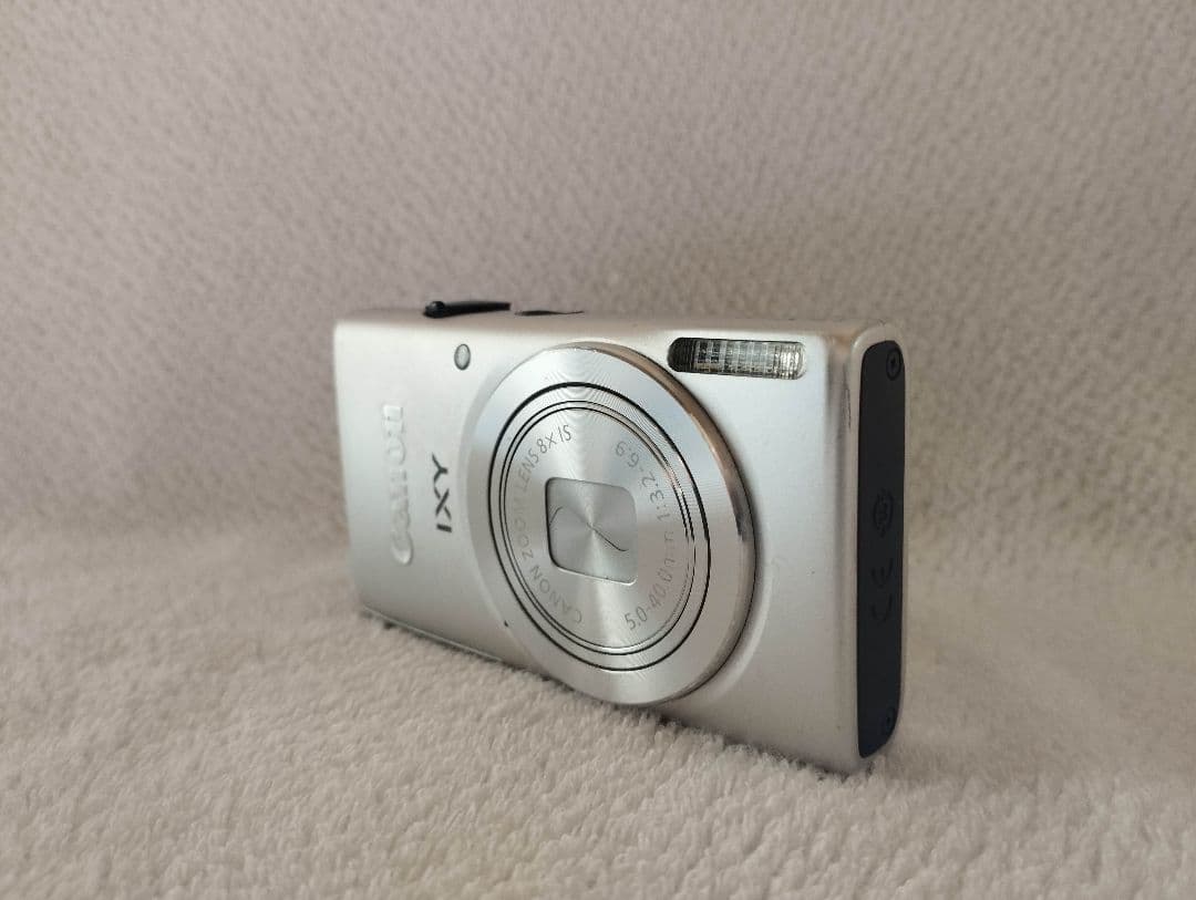 Canon IXY 100f デジタルカメラ