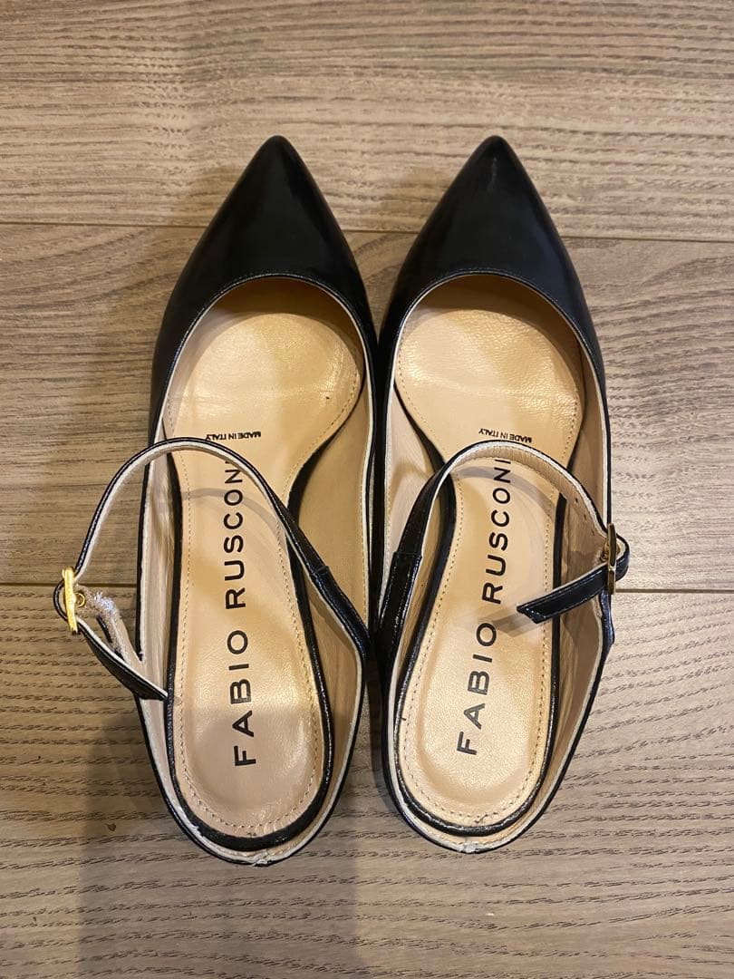 FABIO RUSCONI ブラックフラットシューズ 36 販売 中