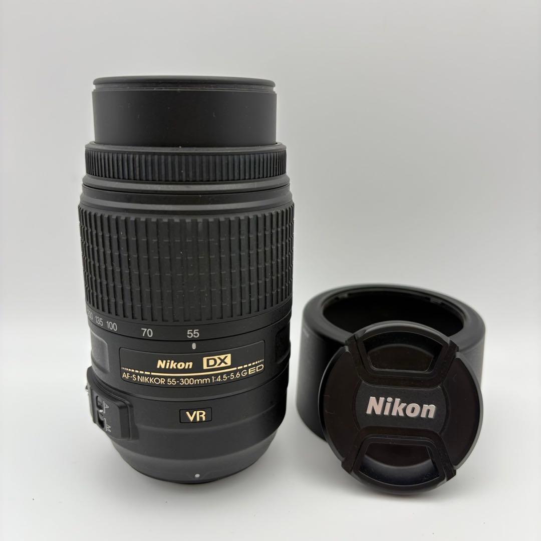 Nikon 望遠ズームレンズ AF-S DX NIKKOR 55-300mm Amazon | Nikon - AF-S DX NIKKOR 55-300mm f/4.5-5.6G ED VR 望遠