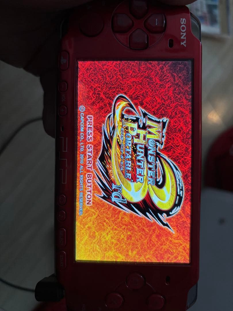 SONY PSP-3000 ラディアント・レッド カセット3個セット - メルカリ