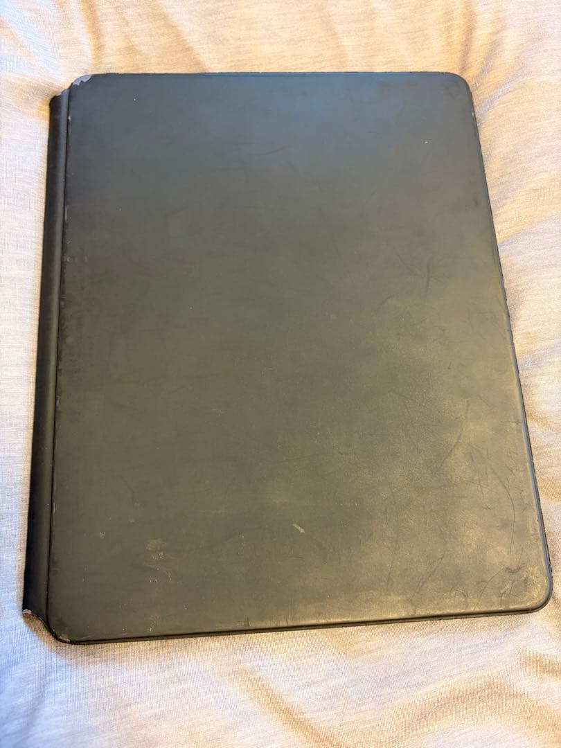 純正Magic Keyboard iPad Pro 12.9インチ用 Apple Magic Keyboard for 12.9