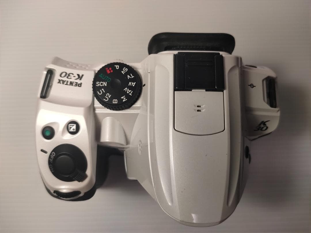 黒死病対策済・内臓電池交換済】PENTAX K-30 ダブルズーム