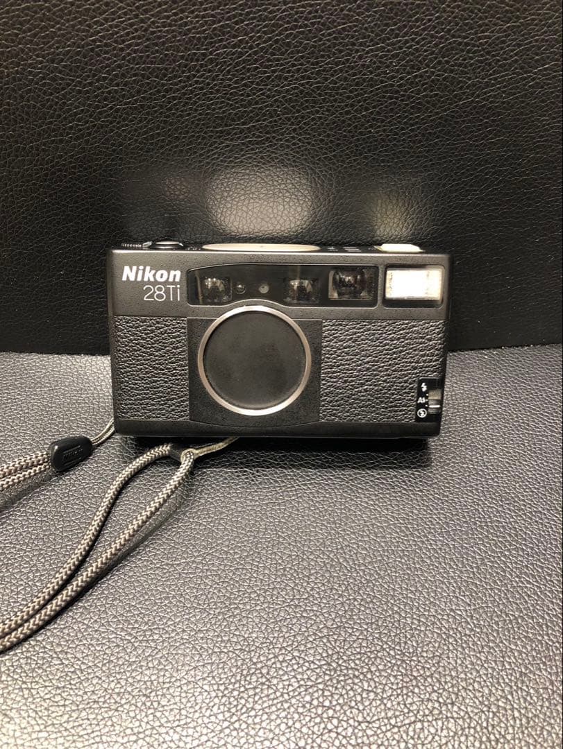 Nikon ニコン 28Ti フィルムカメラ　コンパクトカメラ Nikon 28Tiを徹底解説。作例から中古価格・使い方まで | ONE SCENE