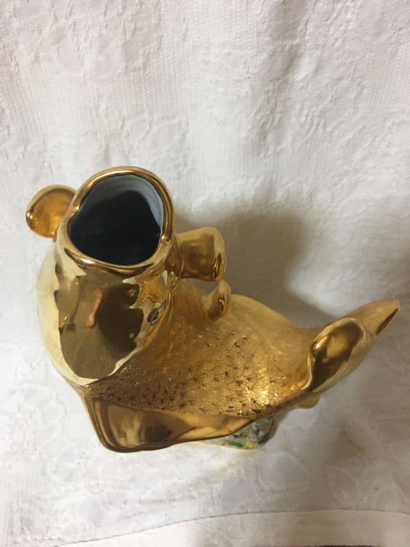 リキ(要プロフ確認)様専用 ベンジャロン焼き タイ製 鯉の置物 花瓶 蓋