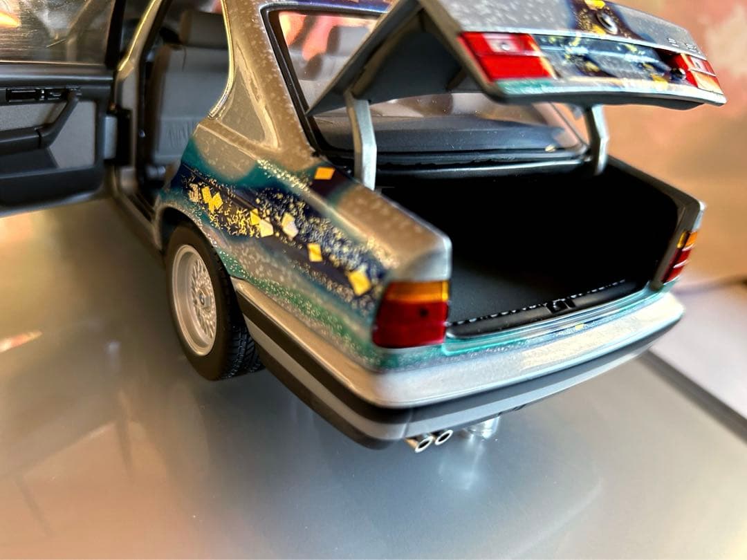 加山又造作 アート模型＋カー冊子 BMW 5シリーズ完成品 - メルカリ