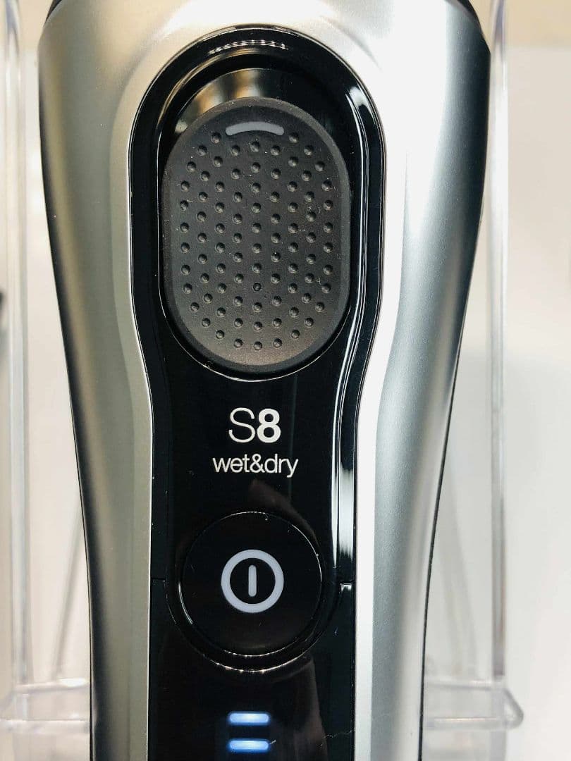 未使用に近い】Braun S8 8567cc−Vシェーバー ブラウンシリーズ - メルカリ