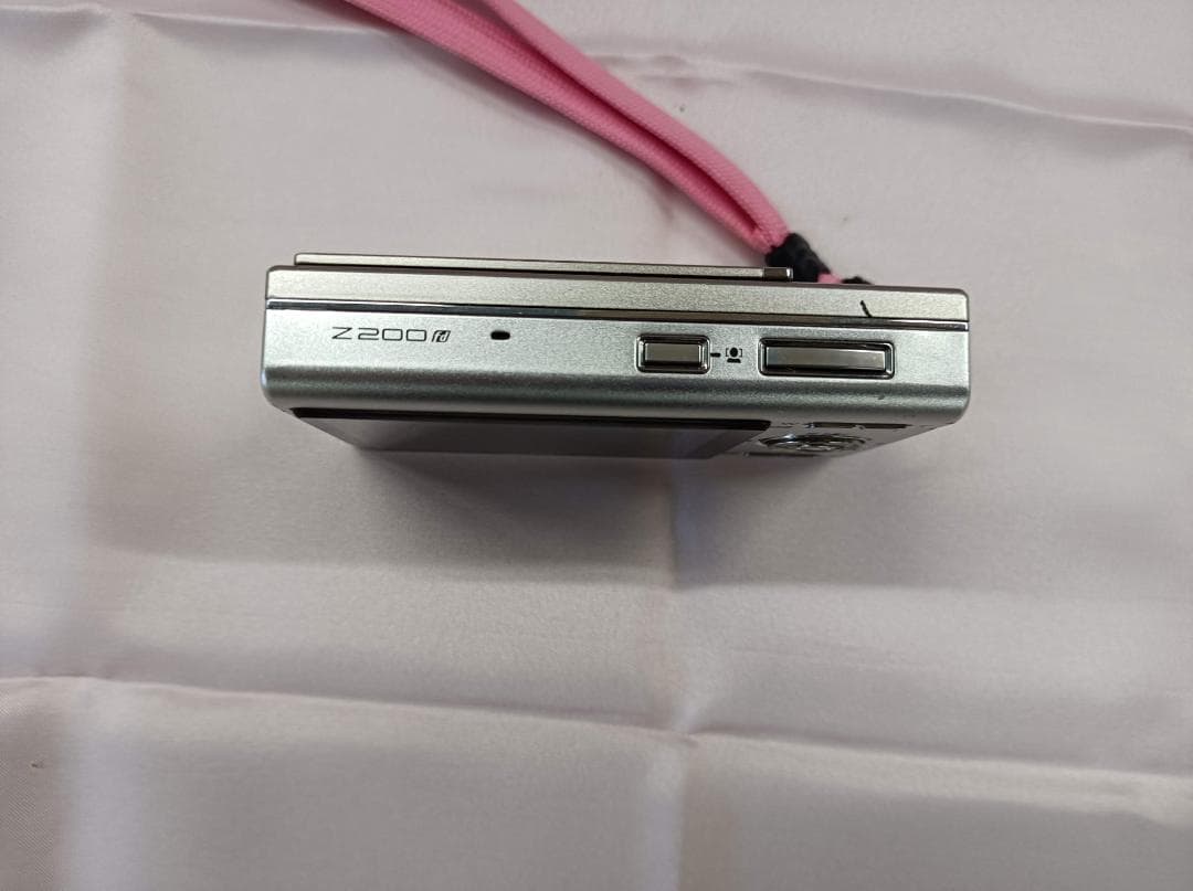 都《CCRFJ》FUJIFILM　FINEPIX　Z200fd　デジタルカメラ