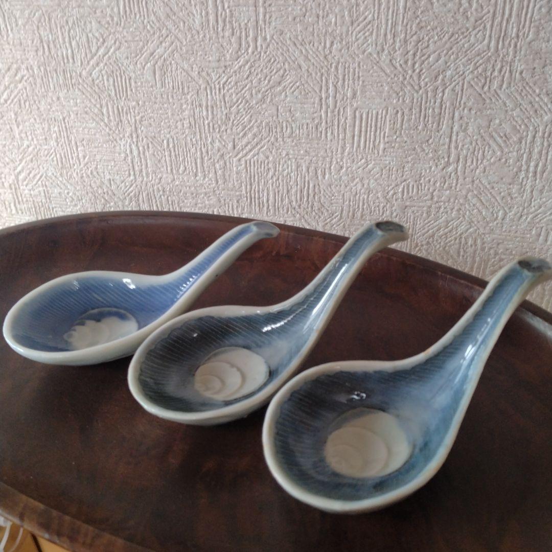 中国古玩青花古染付薄瑠璃宝珠文蓮華二客