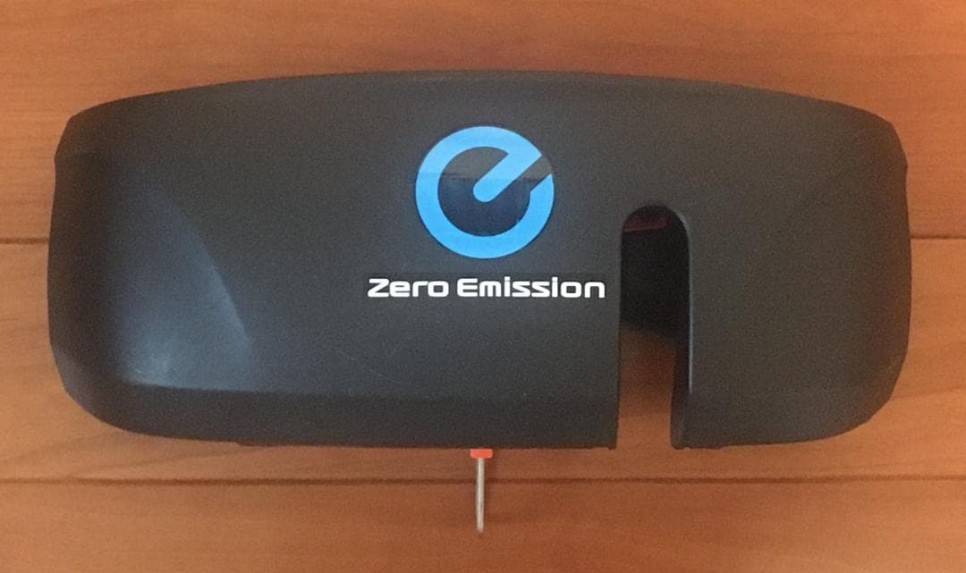 日産リーフ（ZE0）充電ポートカバー 車両側部品付き、取扱説明書付き