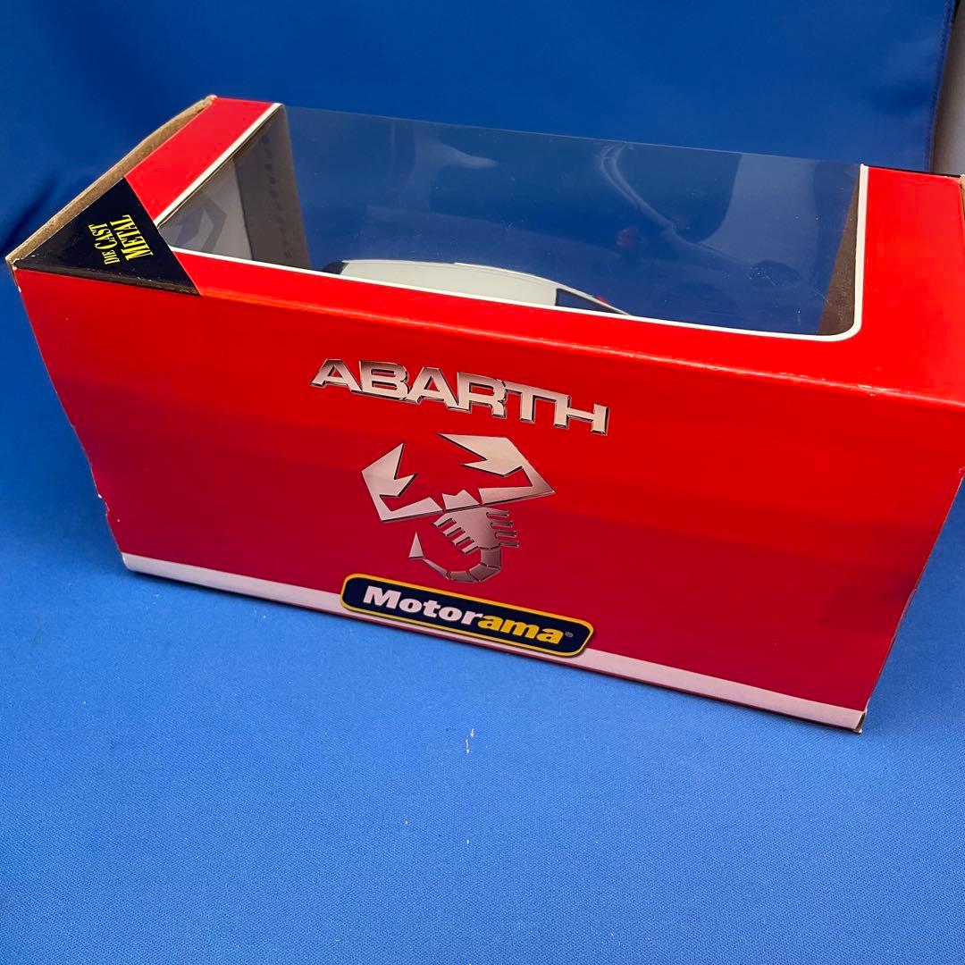 1/24 ミニカー アバルト純正GRANDE PUNTO