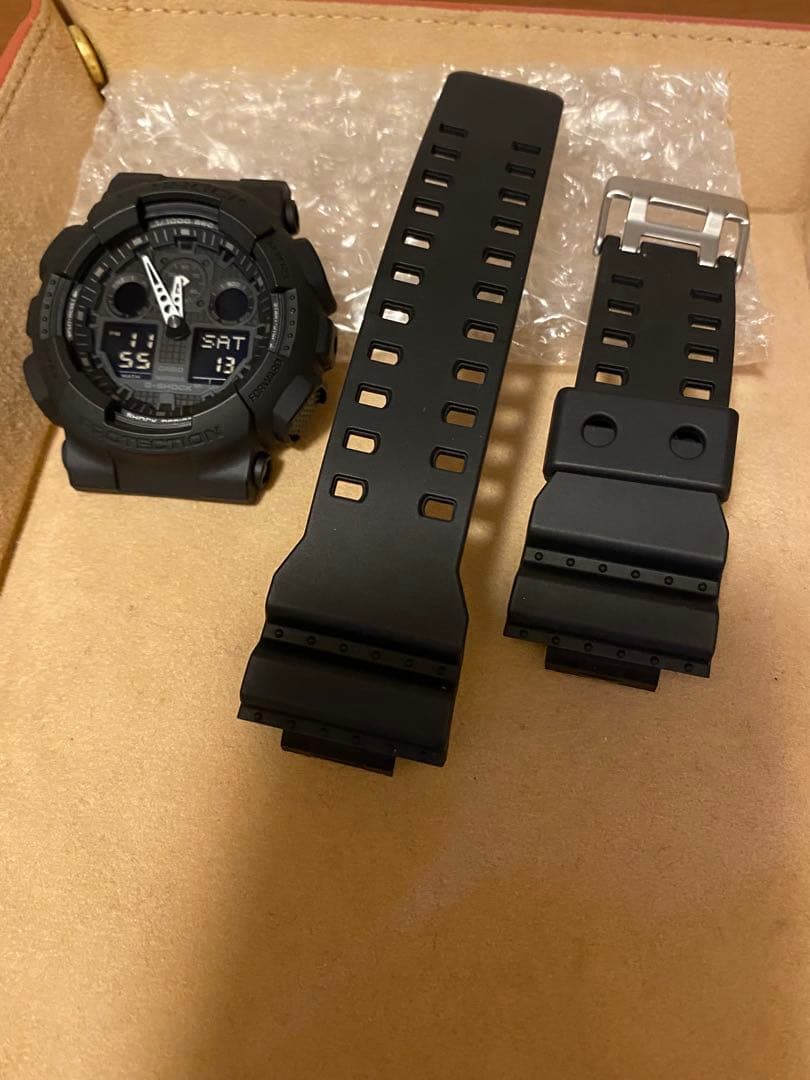 【 ベッカム着用G-SHOCKの電池新品 】 GA100 BLACK MODEL