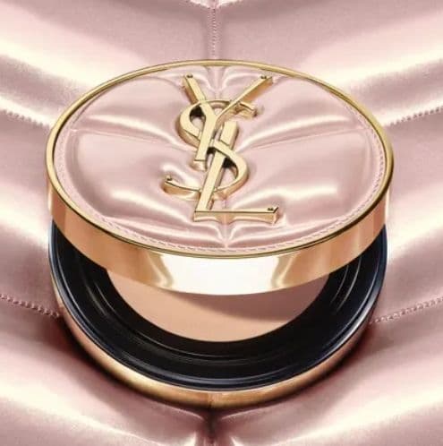 イヴ・サンローラン ラディアント タッチ グロウパクト / BR10