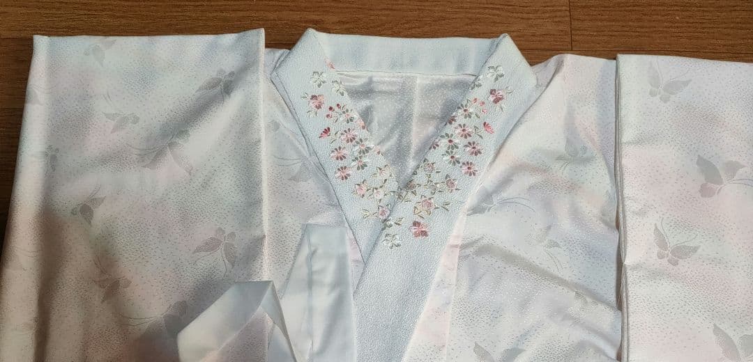 お値下げ 付け下げフルセット しつけ糸付き - メルカリ