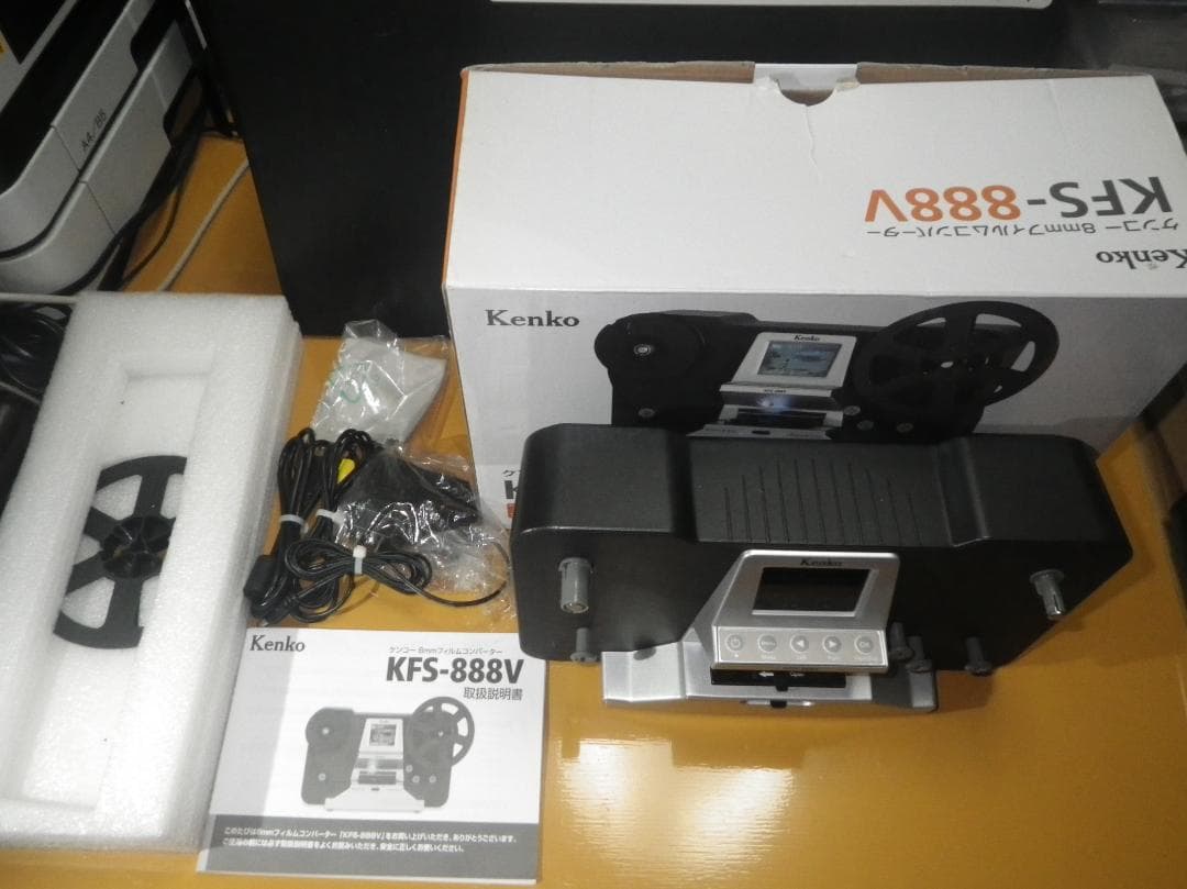 ケンコー8mmフィルムコンバーター kenko KFS-888V　新同 Amazon | Kenko フィルムコンバーター KFS-888V 8mmフィルム用 1440