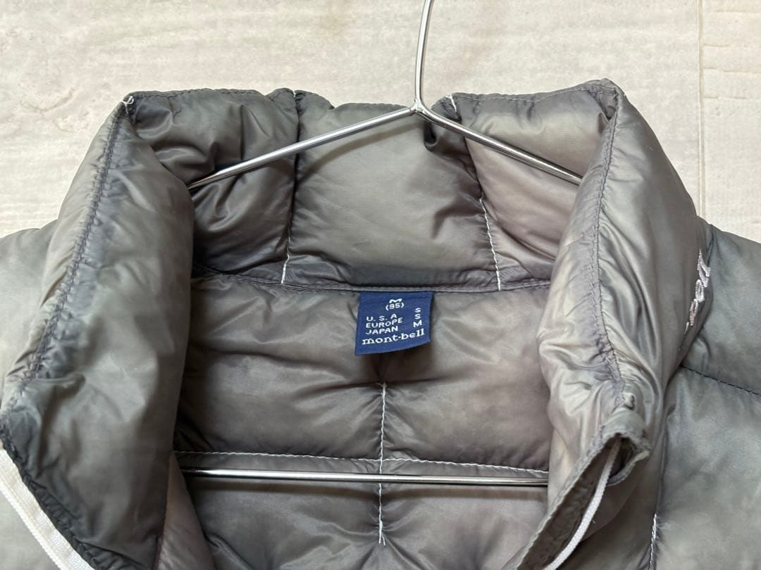 mont-bell モンベル ライト ダウン ジャケット Mサイズ 軽量 灰緑色