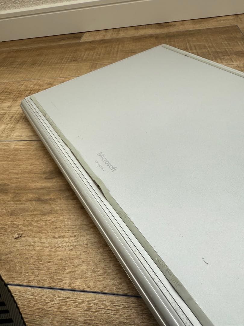 ハイスペック！surface book 2 訳あり価格！メルカリ最安値！