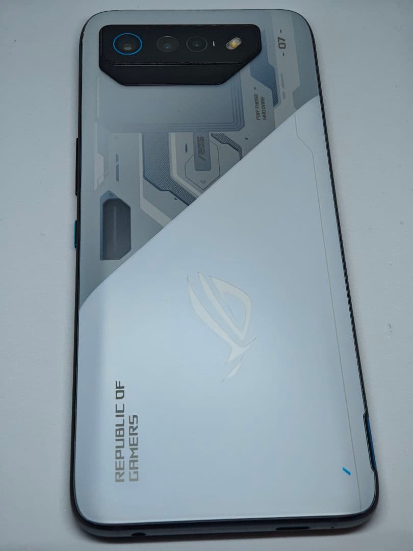 年末限定値下げ】ROG Phone 7 16GB/512GB ホワイト