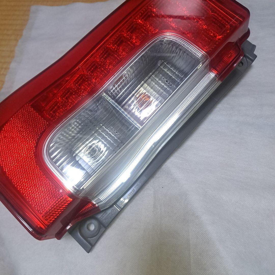 ダイハツ☆タント☆タントカスタム☆LA600S☆LED テールランプ☆左側