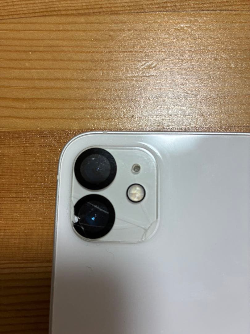 ジャンク品 Apple iPhone 12 ホワイト 本体 - メルカリ