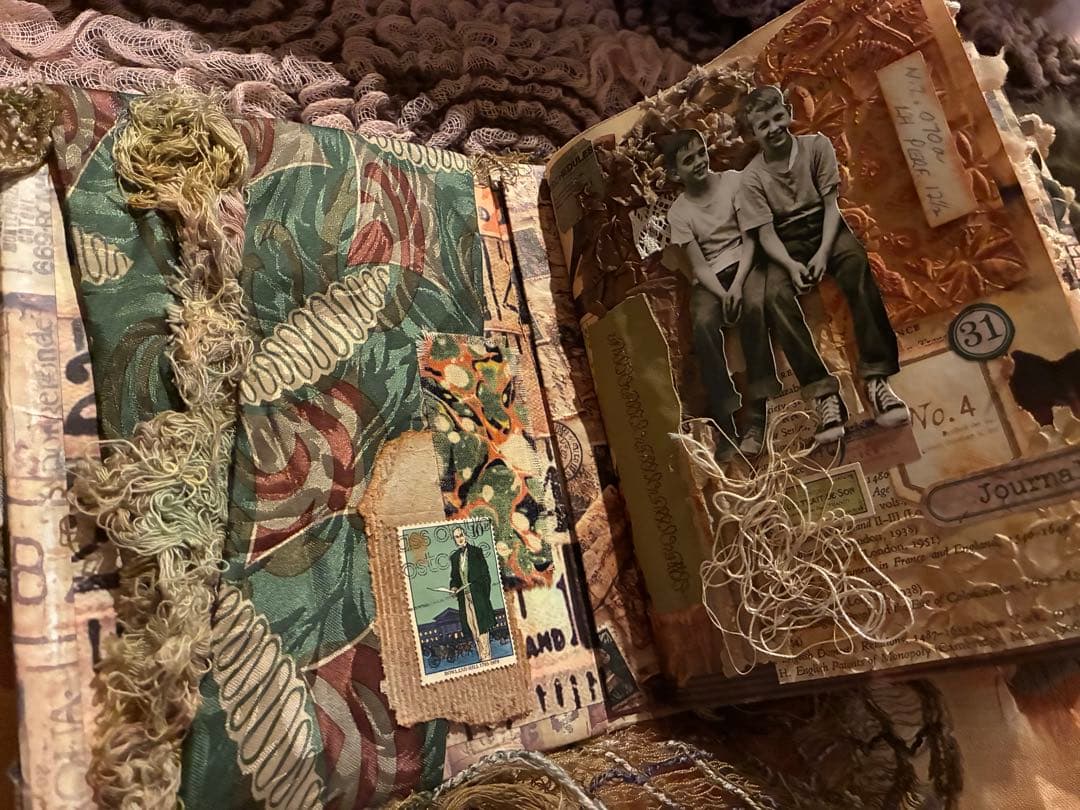 古道具や古切手、古い物ジャンクジャーナル ティムホルツ グリーン