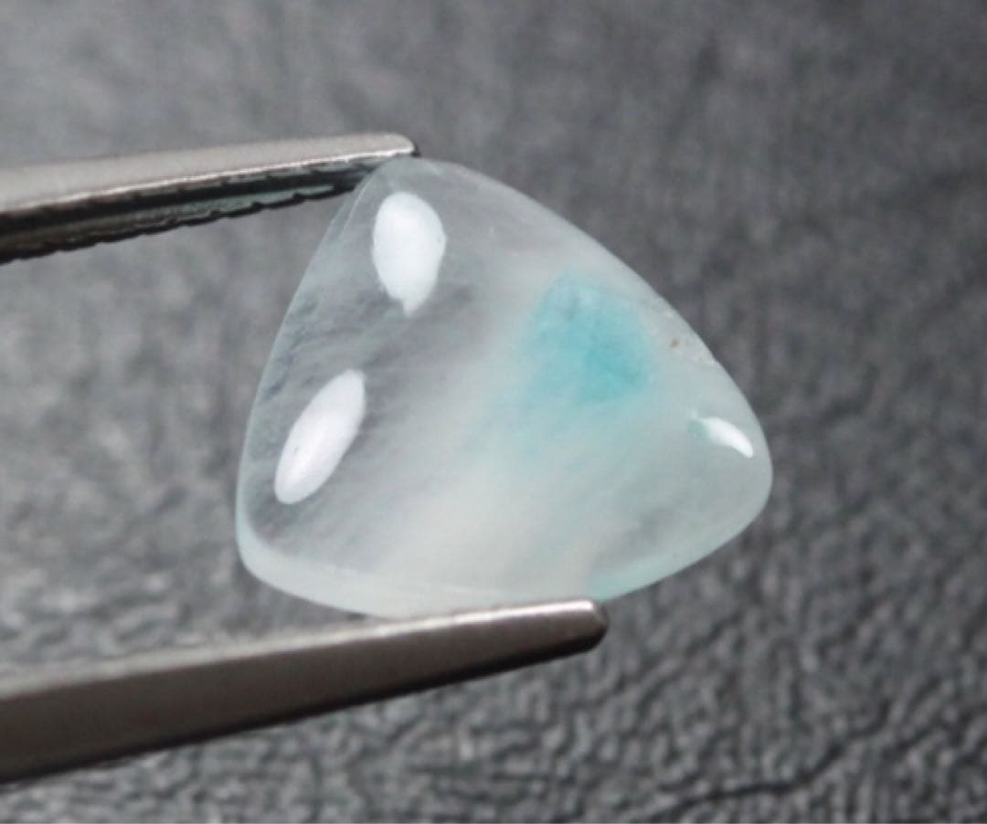 パライバトルマリンインクォーツ　1.54ct