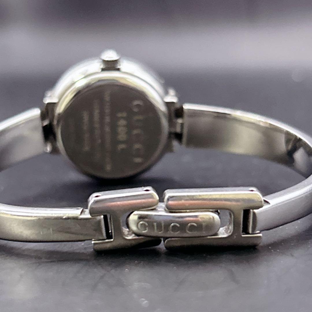 ✨威風堂々✨GUCCI グッチ 1400L バングルウォッチ GG柄 稼働 - メルカリ