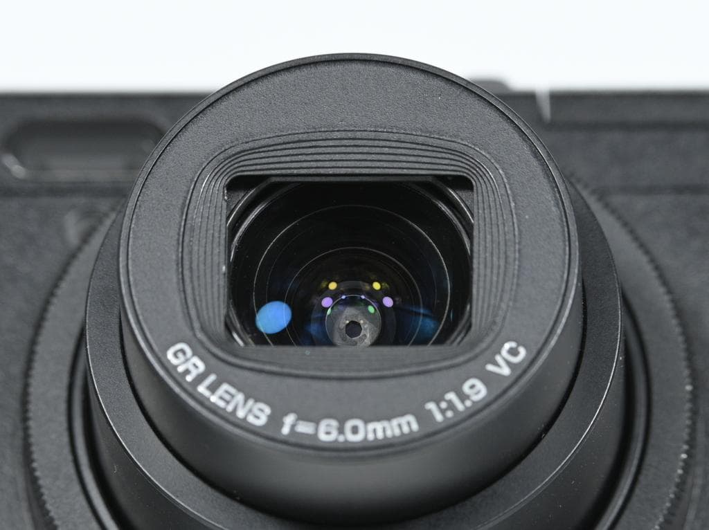 【美品】 リコー　RICOH GR DIGITAL IV 《ショット数2540》