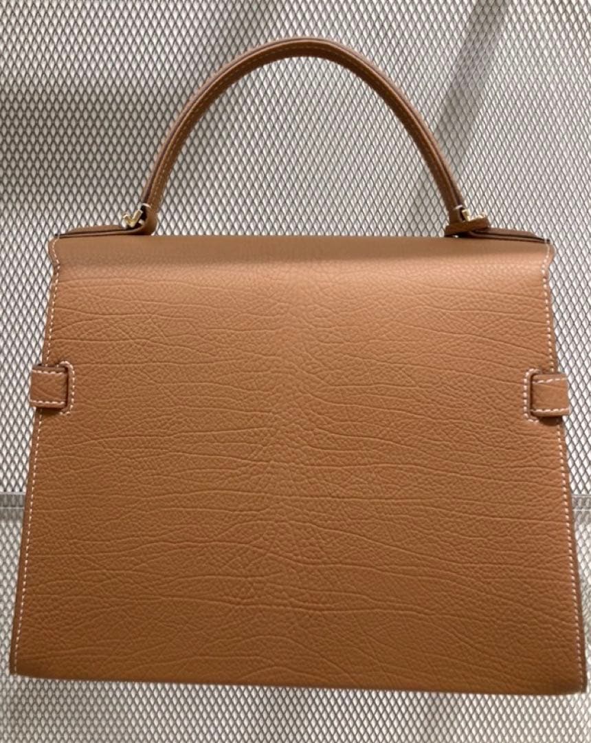 安心鑑定付超美品デルヴォータンペートベジタルクリスピーカーフMM