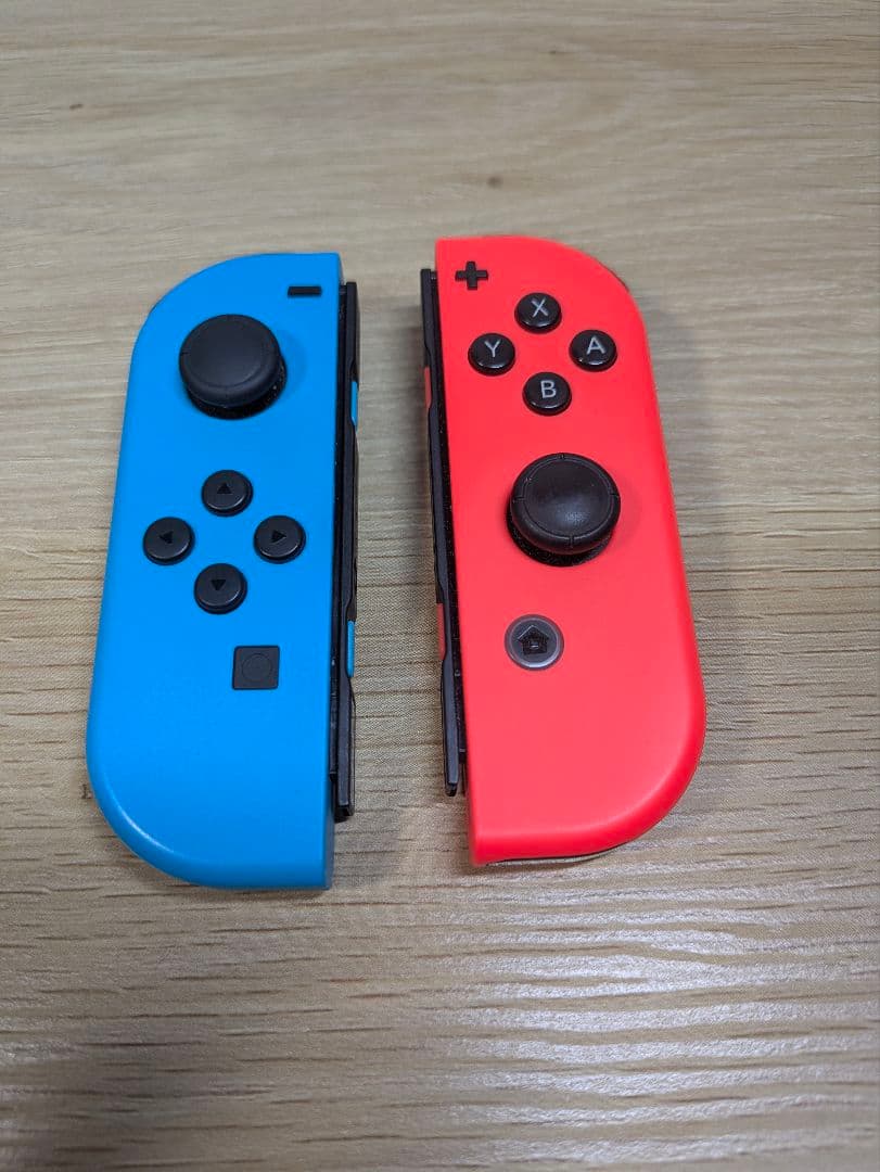 《付属品完品》NintendoニンテンドーSwitch　旧型　2018年製